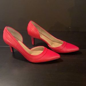 Red true comfort Abella pumps 0034